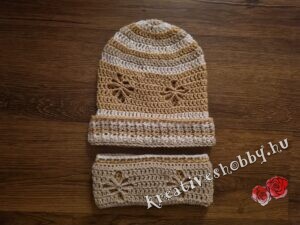 Horgolt virág mintás beanie sapi